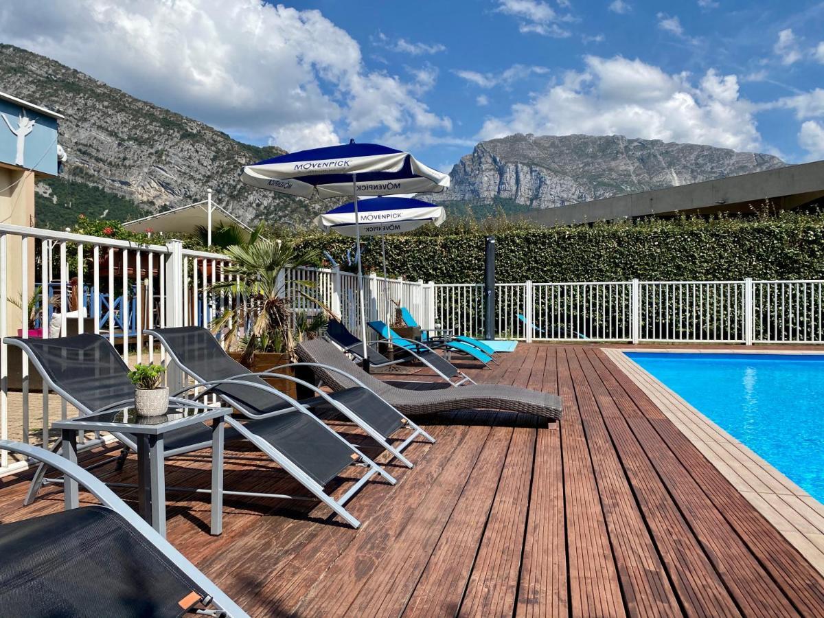 Hotel Le Neron - Logis Fontanil-Cornillon Luaran gambar